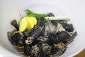 方便快捷的鸡汤馄饨 火焱鱼早餐奉上.