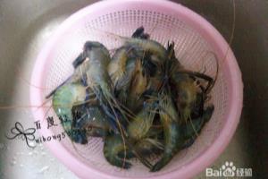 盐水虾的家常做法？水煮虾怎么做？虾怎么做好吃.