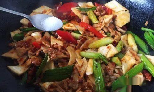 降血脂降胆固醇——干锅杏鲍菇的做法