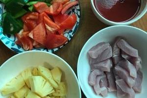 怎么做菠萝咕咾肉？.