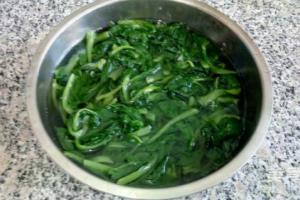 小白菜山芋粉丝汤.