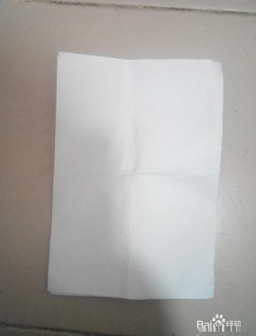 如何快速折叠纸飞机