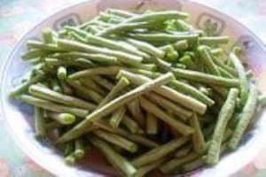 秘制干煸豇豆.