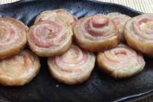 手抓饼培根卷怎么做.