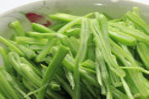 教你做蒜末扁豆丝.