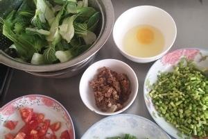 蔬菜炸酱拌面家常版.