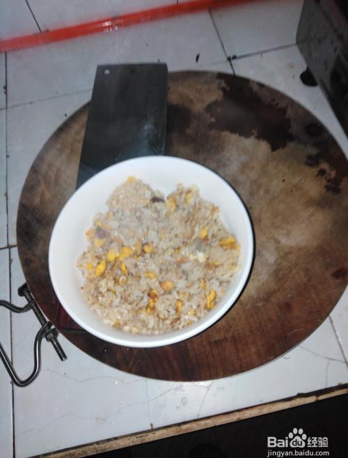 剩饭如何炒蛋?