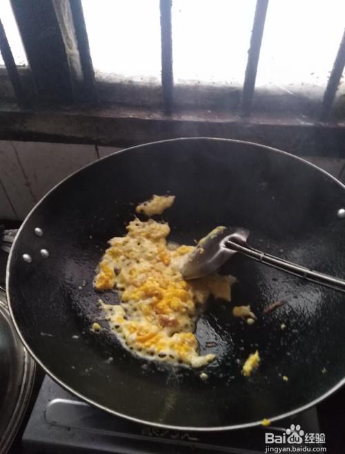剩饭如何炒蛋?