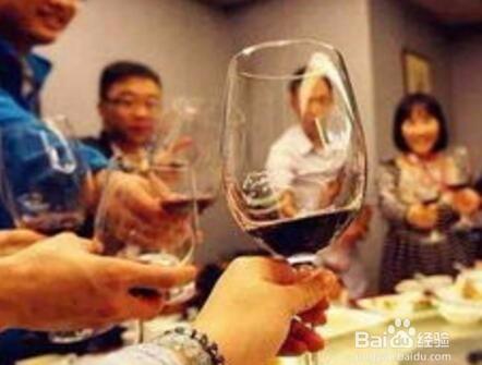 春节期间如何解决吃安定和喝酒的矛盾