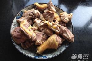 猴头菇山药土鸡汤.