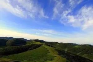 丰宁坝上草原老掌沟越野穿越.