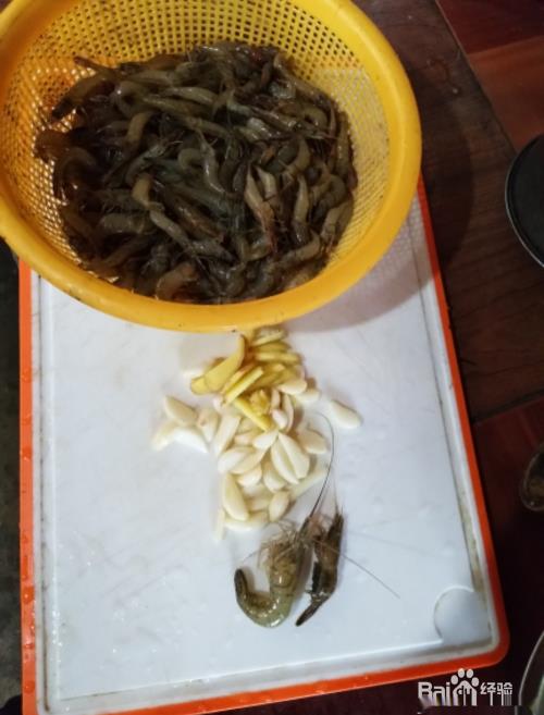 干煸小河虾的家庭做法
