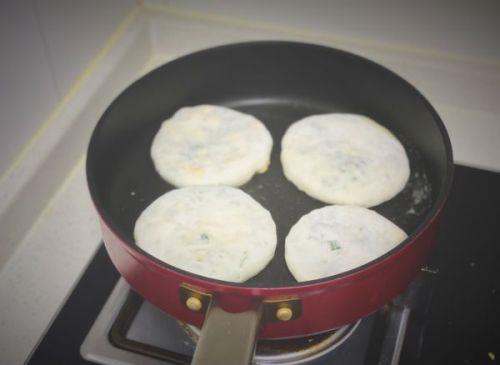 吃到停不下来的韭菜鸡蛋虾皮馅饼