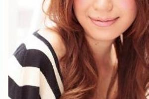 衣服搭配攻略：脖子肥短的朋友如何选衣服.