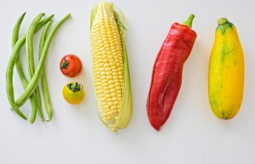 是什么导致头发变白?