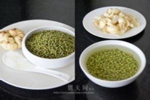 解暑清热百合绿豆沙.