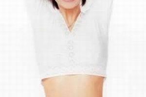 精油按摩瘦腰法.