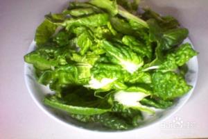 美滋美味的油菜炒虾皮.