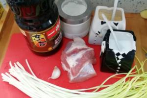 韭黄炒牛肉的做法.