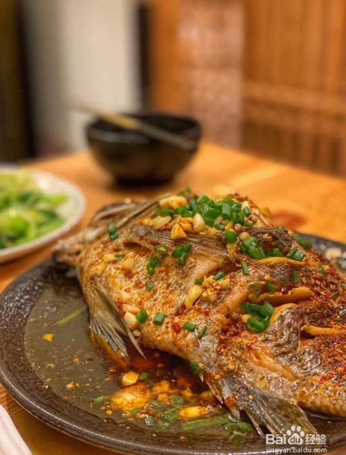 吃肉吃腻啦,教大家怎样做一道精致美味的清蒸鱼