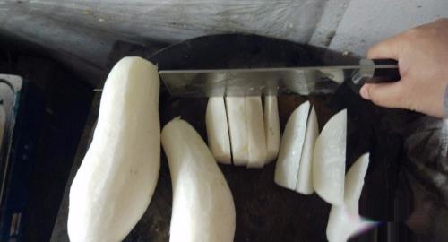 腊肉萝卜块怎么用高压锅煲