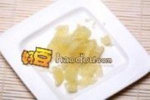 怎样做蜂蜜银耳核桃羹.