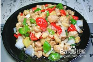 家常菜清炒鸡丁.
