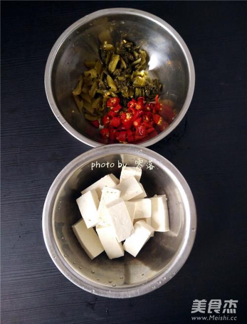 酸菜豆腐的做法