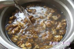 【琥珀核桃】的做法.