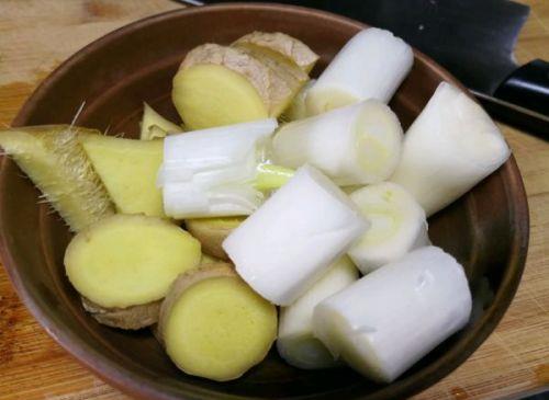 秘制蒜蓉小龙虾尾