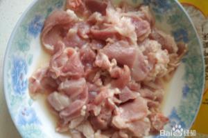 胡萝卜辣椒炒肉.