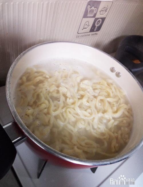家庭自制台湾干拌面怎么做?