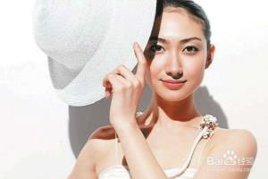 皮肤黑的妹子怎样美白？.