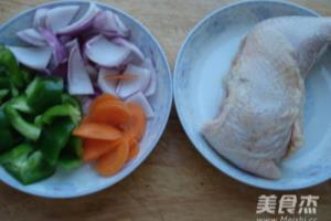 沙茶酱焖鸡块.