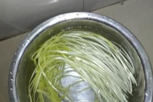 韭黄炒菜(家常菜）.