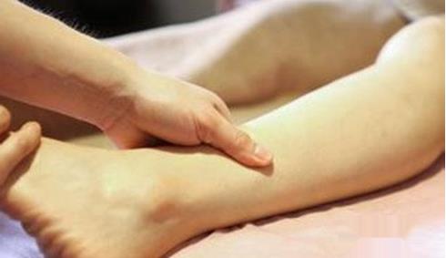 女生肌肉腿怎么减