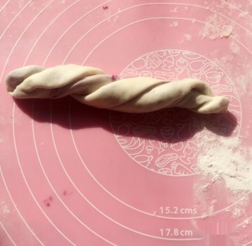 紫薯面包卷怎么做