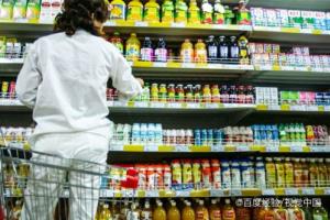 常喝碳酸饮料的危害.