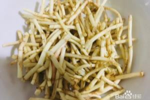 不能拒绝的凉拌鱼腥草.