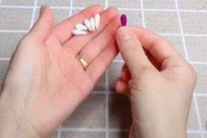教你用棉签做花朵.