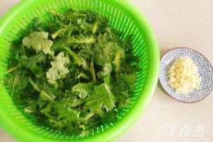 清炒刺儿菜的做法.
