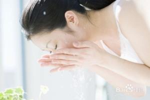 油性皮肤夏天改怎么护理.