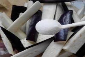 教你如何做出好看又好吃的红烧肉沫茄子.