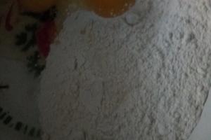 蒲公英鸡蛋饼.