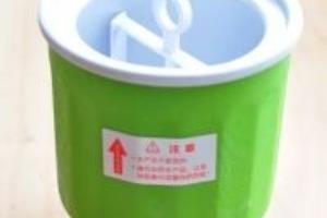 用面包机芒果软冰淇淋.