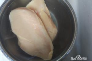 如何在家里制作美味下饭的家常菜辣子鸡丁.