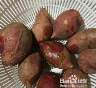 砂锅烤红薯制作步骤