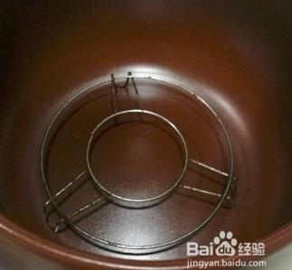 砂锅烤红薯制作步骤