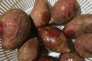 砂锅烤红薯制作步骤.