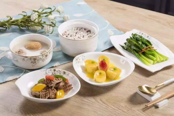 月子餐30天食谱的详细安排.